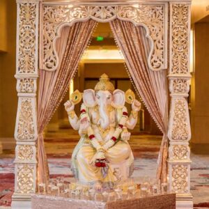 ENTRANCE DECORATION 10